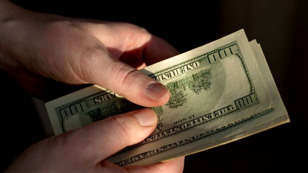 Best Ways to Save Money on Credit and Loan Payments 